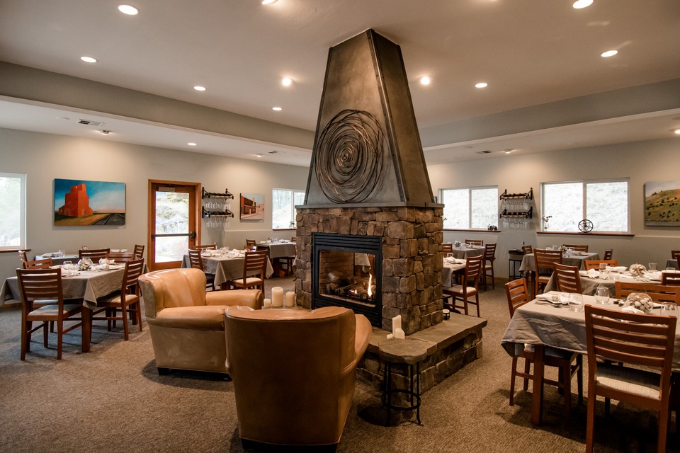 stone hill kitchen restaurant bigfork montana
